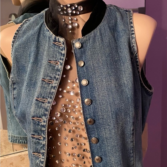 Denim and Velvet Vintage vest- hip and super cool and super sexy! - Picture 1 of 11